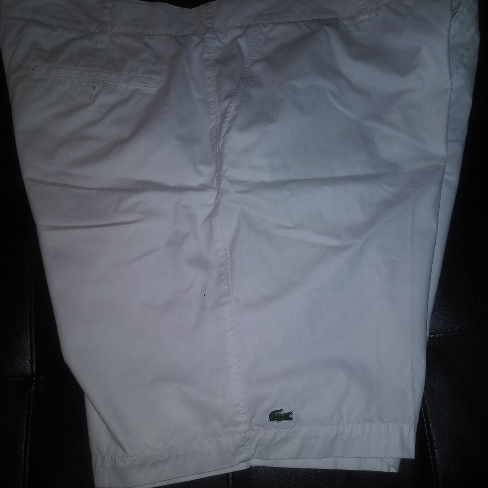 SOLD 🚫🚫🚫Mens Lacoste twill bermuda shorts